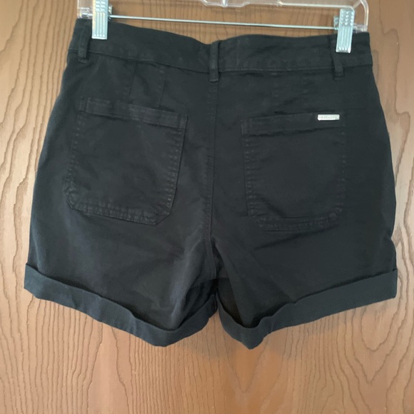WHBM Pret a play shorts, black size 2 - Picture 2 of 4